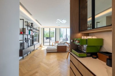 29c40b38-bccf-48d0-88fb-240a3790799f