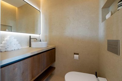 e929d60a-22f3-435d-897d-a10b56064f6f