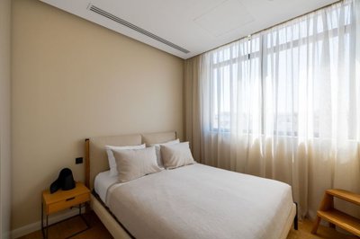 4208f4ca-1da7-44e9-9691-1496e7369002