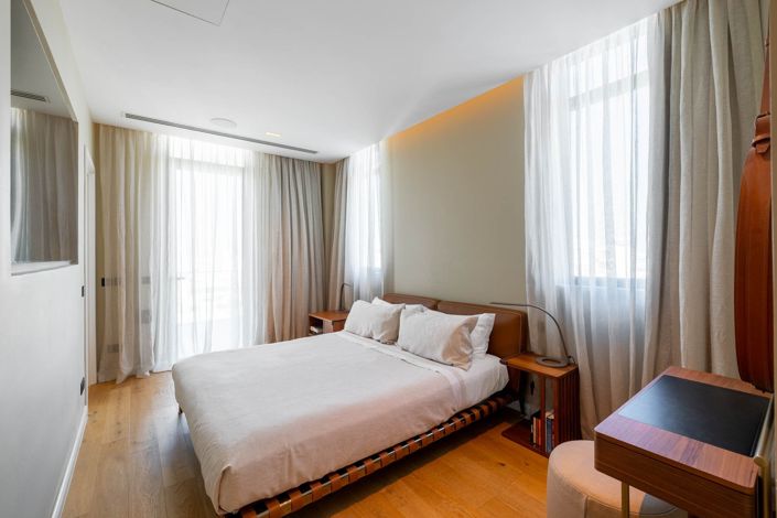 Image No.19-3 Bed Penthouse for sale