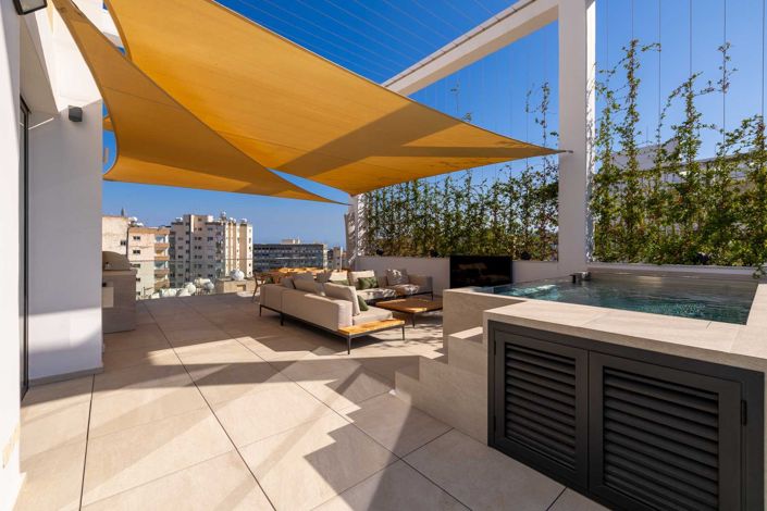 Image No.23-3 Bed Penthouse for sale