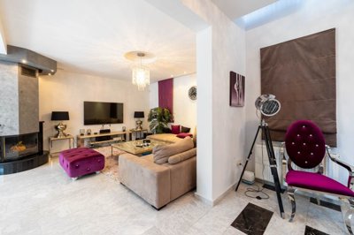 be58cec4-be34-4a3b-95b2-9352a29991cc