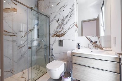 da9f98f6-ebe2-4adf-aacf-76975f9c7710