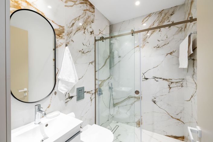 Image No.18-4 Bed House for sale