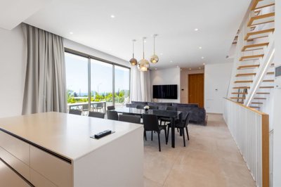 1f9387be-26db-4eed-88c7-4c1ed50055d2