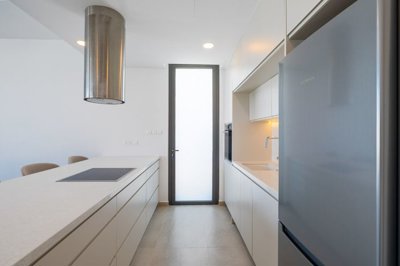 58024c8e-ef56-471d-9135-8d43b7cf4337