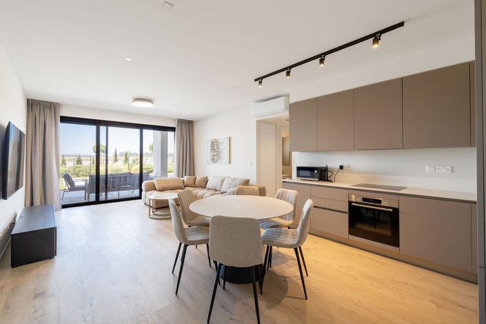 Image No.2-Appartement de 2 chambres à vendre à Limassol