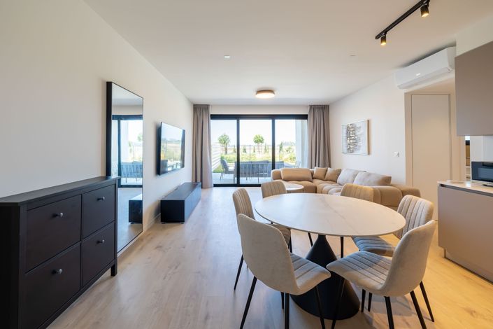 Image No.3-Appartement de 2 chambres à vendre à Limassol