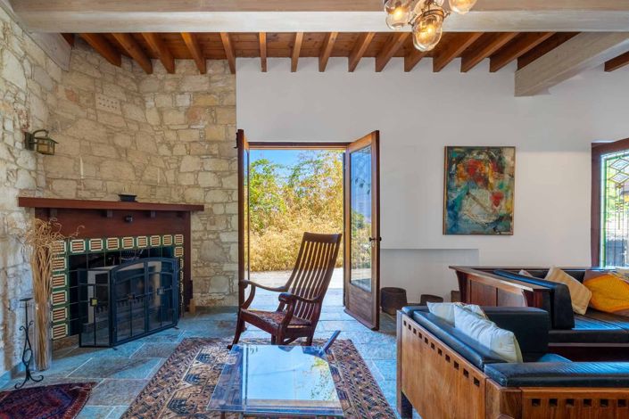 Image No.4-7 Bed House for sale