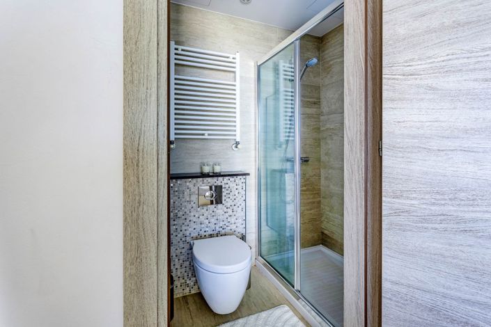 Image No.21-7 Bed House for sale