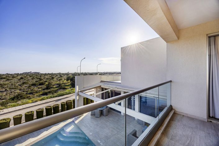 Image No.29-7 Bed House for sale