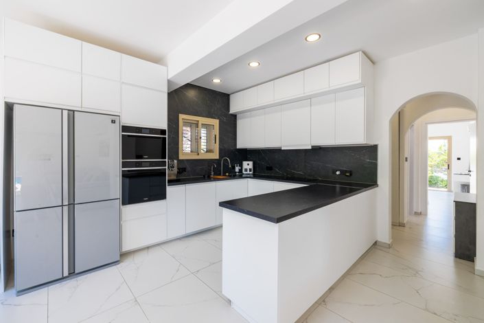 Image No.9-3 Bed Bungalow for sale