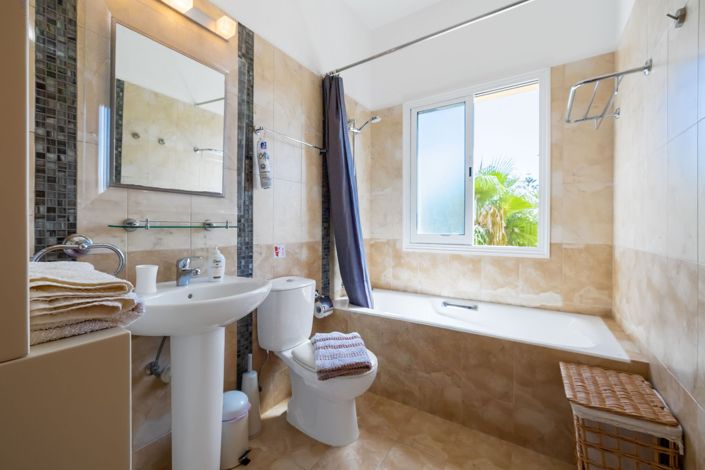 Image No.17-3 Bed Penthouse for sale