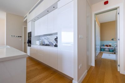 ff5c6685-2347-4a97-90bd-1cd91a70d055