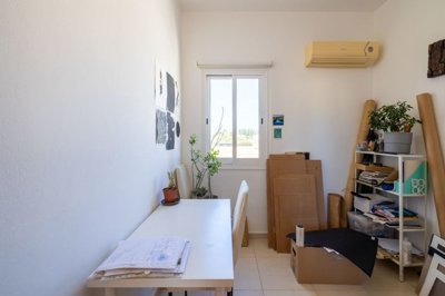 f7779a2e-ae78-45f5-8c43-c09725869c22