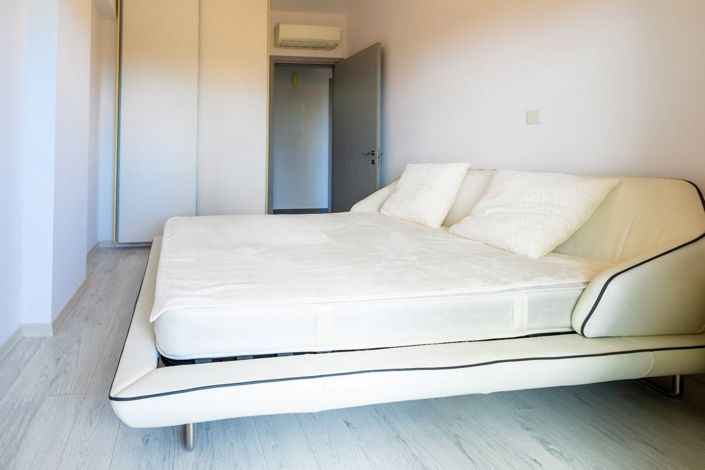 Image No.12-3 Bed Apartment for sale