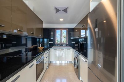 f08c90ed-41b7-4615-b81f-745b8c0defe6