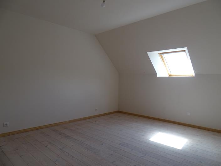 Image No.19-Maison de 3 chambres à vendre à Bourbriac