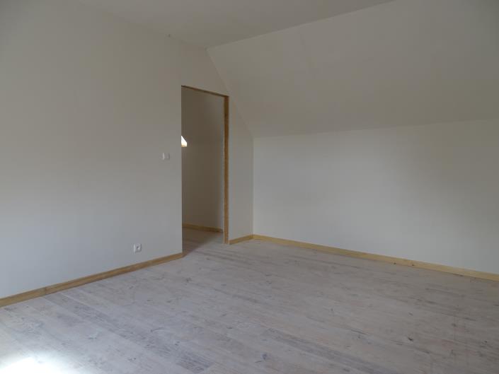 Image No.20-Maison de 3 chambres à vendre à Bourbriac