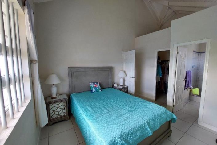 Image No.14-2 Bed House for sale