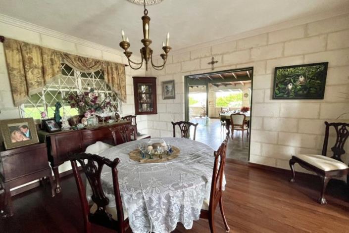 Image No.5-5 Bed House/Villa for sale