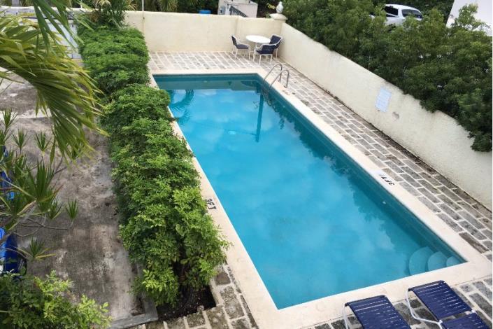 Image No.2-Maison de ville de 3 chambres à vendre à Sandy Lane