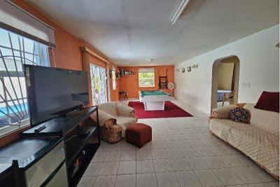 -38-Walkers-Park-West--8-