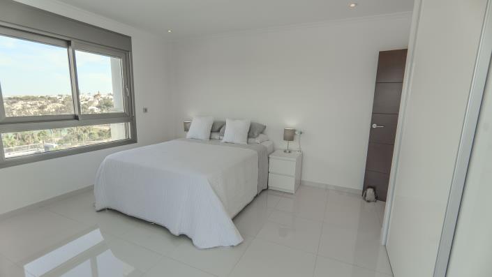 Image No.24-4 Bed Villa for sale