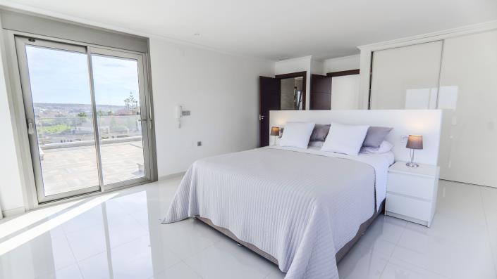 Image No.26-4 Bed Villa for sale