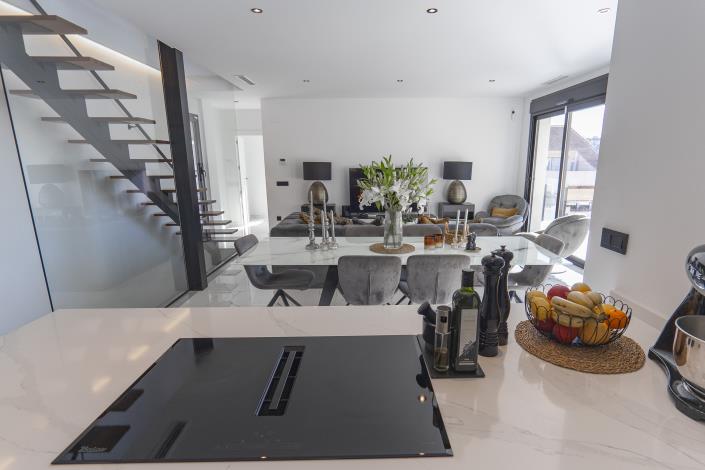 Image No.18-4 Bed Villa for sale