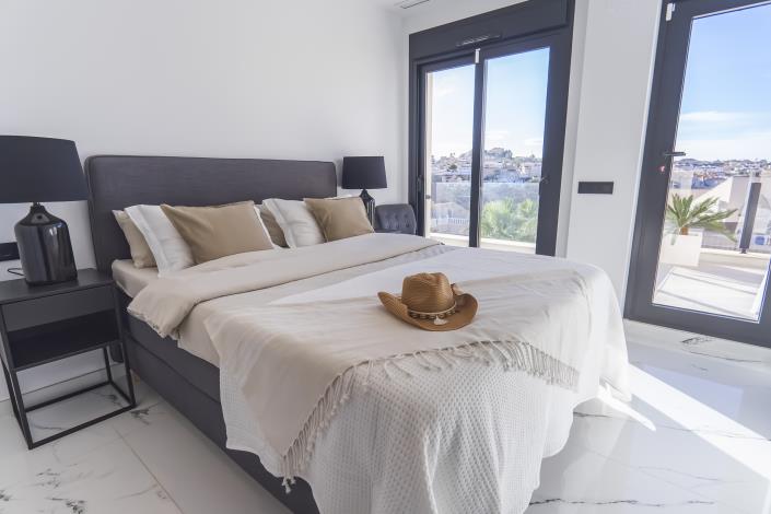 Image No.21-4 Bed Villa for sale