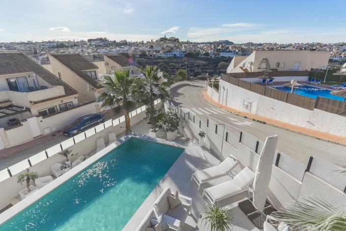 Image No.25-4 Bed Villa for sale