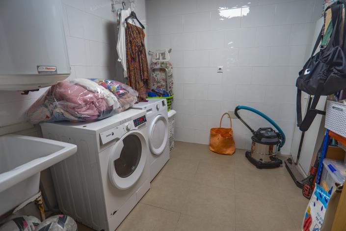 Image No.27-3 Bed Villa / Detached for sale