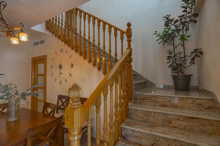 Image No.32-3 Bed Villa / Detached for sale