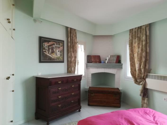 Image No.20-18 Bed Hotel for sale