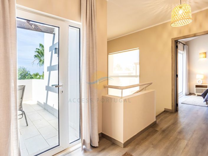 Image No.19-2 Bed House for sale