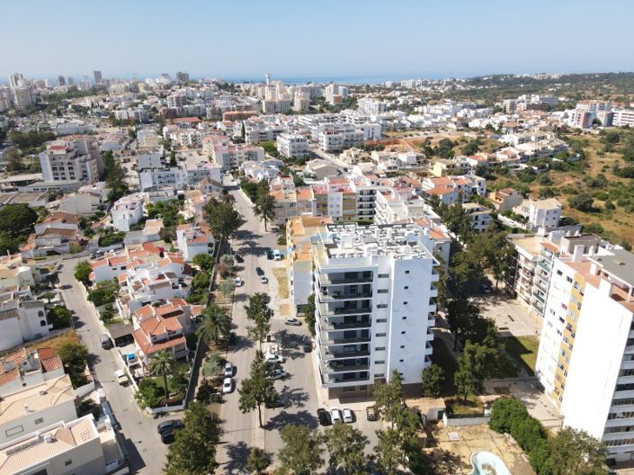 Image No.2-4 Bed Apartment for sale