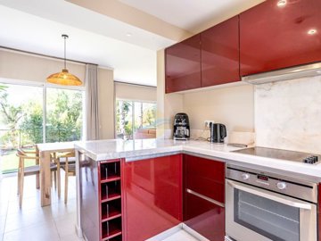 id12648d01-0000-0500-0000-000014901815