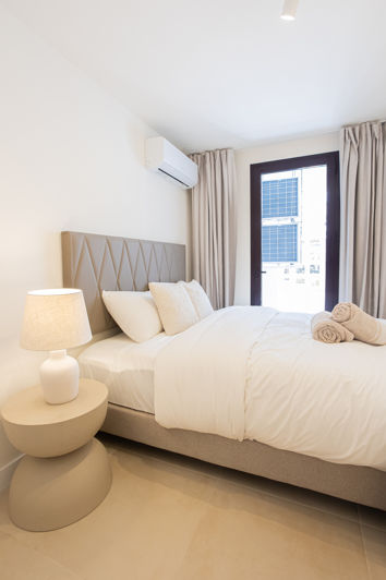 Image No.10-3 Bed Apartment for sale