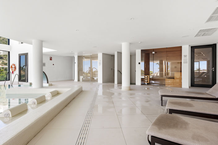 Image No.20-3 Bed Apartment for sale