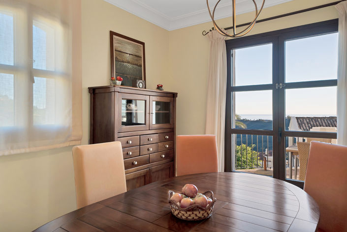 Image No.5-4 Bed Townhouse for sale