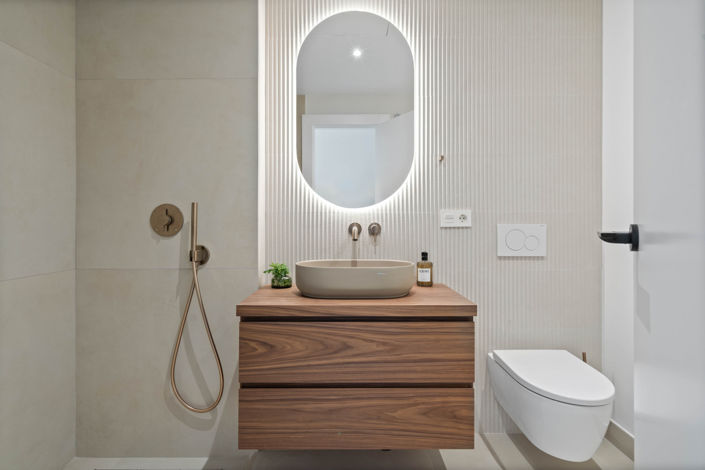 Image No.23-3 Bed Townhouse for sale