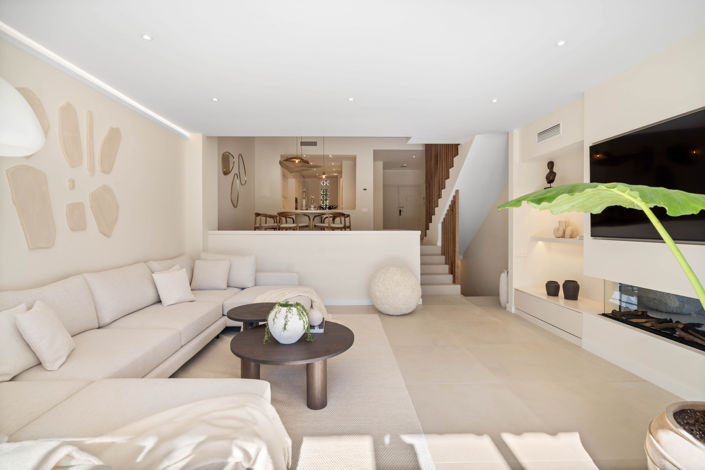 Image No.5-3 Bed Townhouse for sale