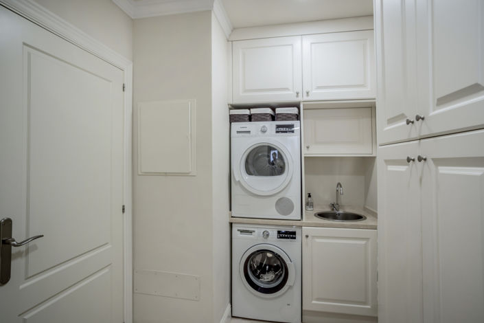 Image No.22-4 Bed Townhouse for sale