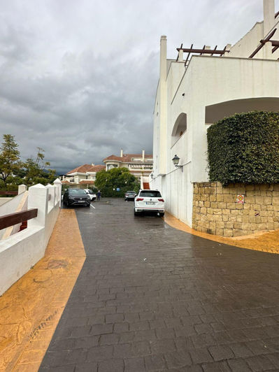 Image No.17-2 Bed Apartment for sale