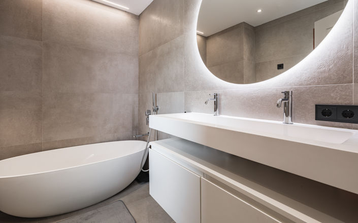 Image No.11-3 Bed Property for sale