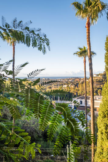 Image No.14-3 Bed Property for sale