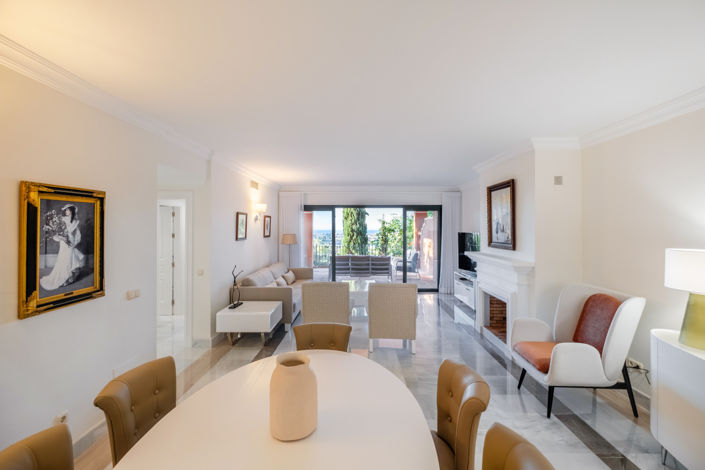 Image No.5-3 Bed Property for sale