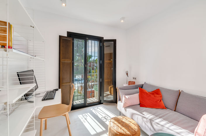 Image No.13-3 Bed Townhouse for sale