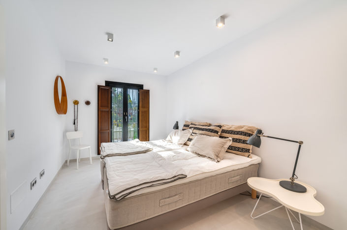 Image No.14-3 Bed Townhouse for sale